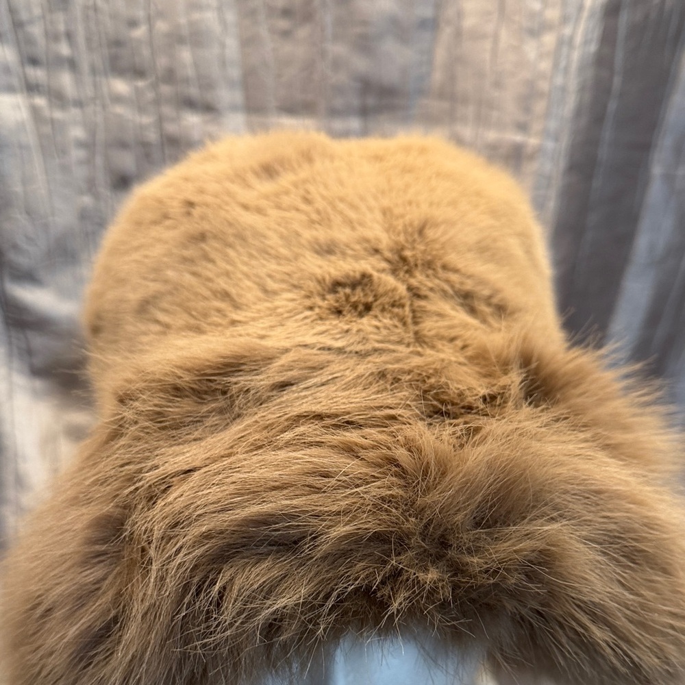 Plush Tan Faux Fur Hat - Picture 5 of 8